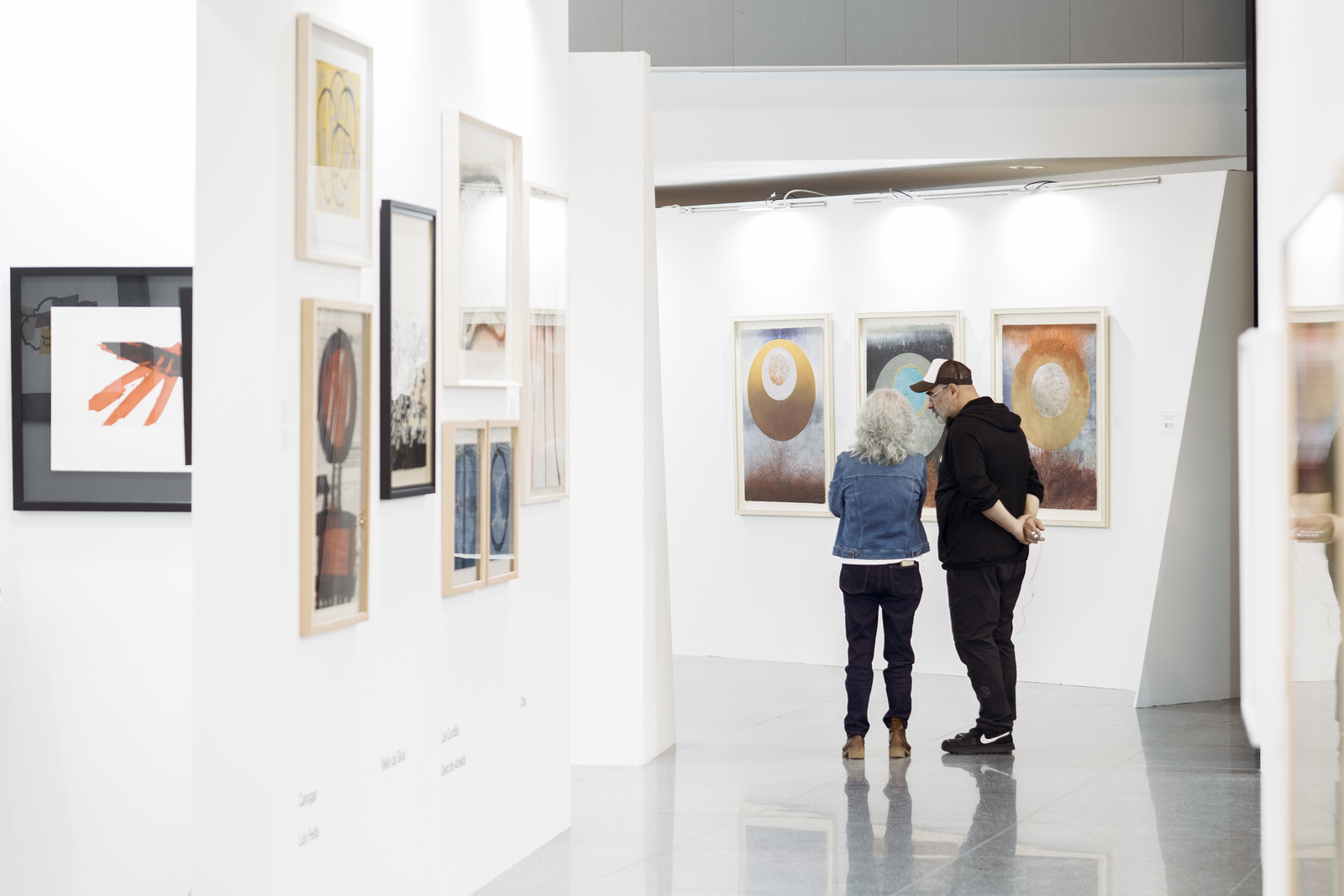 Aspecto de la feria qu se celebra en el Palacio Euskalduna.