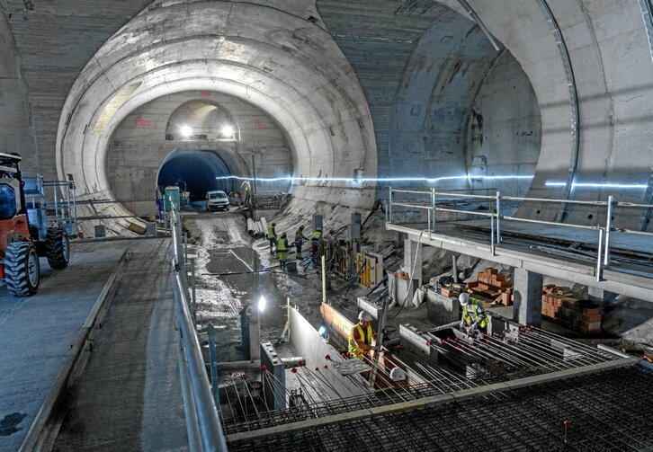 Erdialdea-Kontxa geltokiaren eraikuntza lanak.