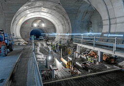 Erdialdea-Kontxa geltokiaren eraikuntza lanak.