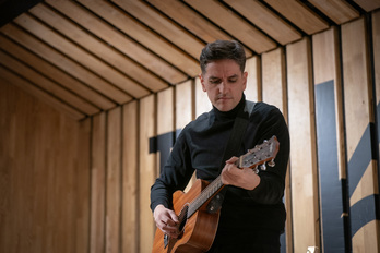 Jon Basaguren Gasteizen egindako aurkepenean. 