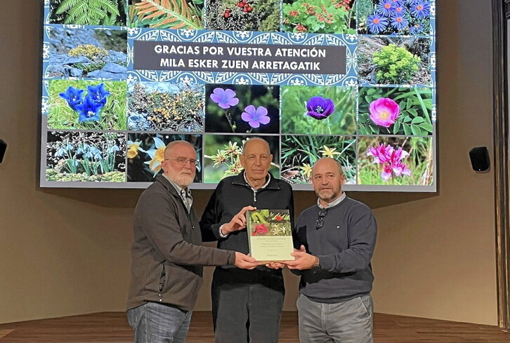 La presentación del libro tuvo lugar en el el salón Pinaquy de la Mancomunidad de Iruñerria.