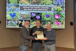 La presentación del libro tuvo lugar en el el salón Pinaquy de la Mancomunidad de Iruñerria.