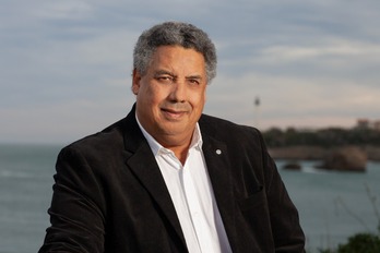 À 67 ans Serge Blanco se lance dans la politique.