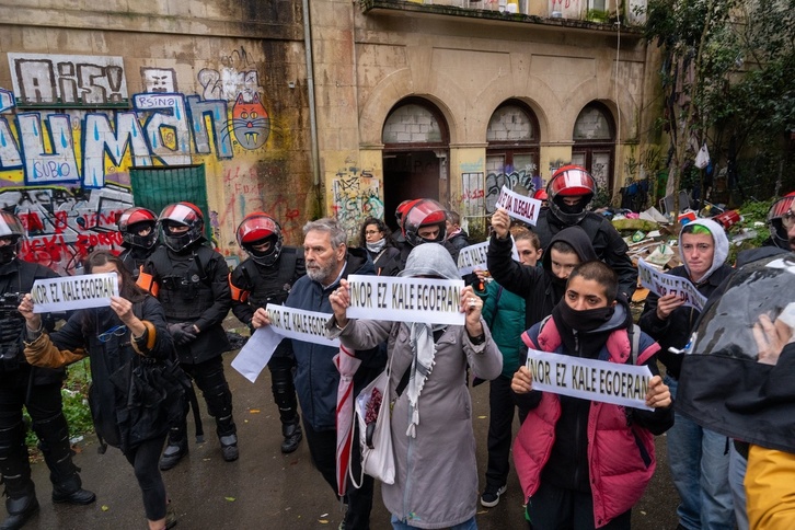 El antiguo instituto de Martutene, esta mañana.