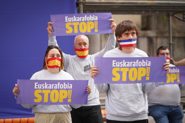 Movilización de Sortu ante el Tribunal Superior de Justicia del País Vasco, en 2023.