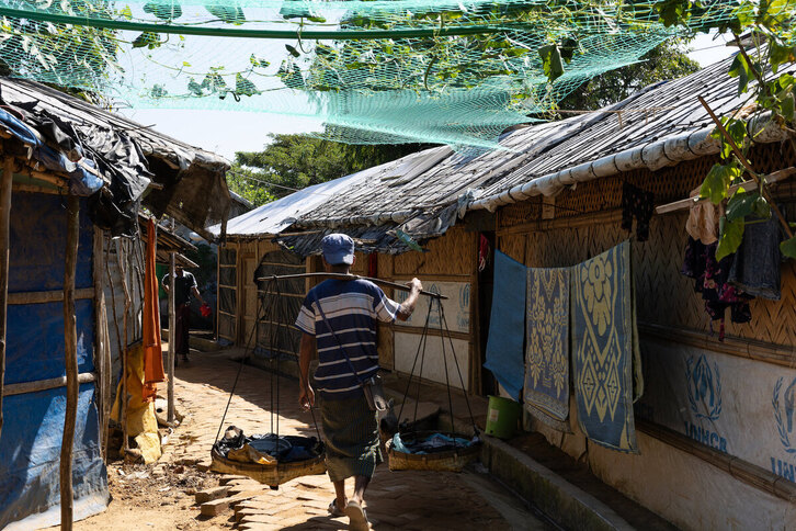 1206_acnur1_ona_txikia