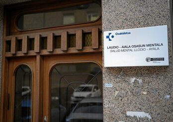 Acceso al hospital psiquiátrico de Gasteiz, uno de los centros de referencia en Araba.