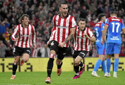 Berenguer celebrando el gol de la victoria.