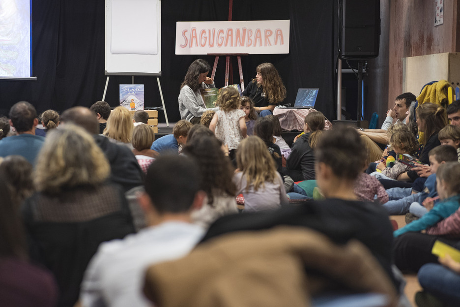 IKASek argitataruriko Edurne Urrestarazu eta Irati Peluagaren 'Mendia eta ni' liburuaren aurkezpena.