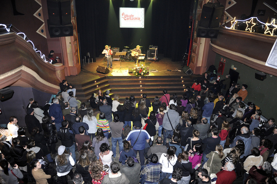 Kafe Antzokiaren 15. urteurrenean, 2010an.