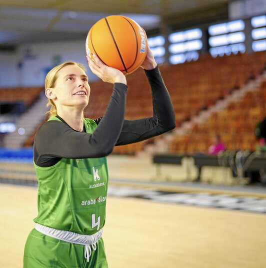 Sami Hill, Araski taldeko eskolta kanadarra, Mendizorrotzan egindako entrenamendu batean.