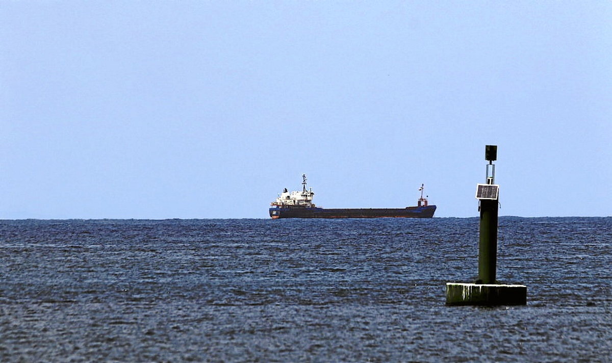 Petrolio-ontzi bat Venezuelako Puerto Cabello portutik gertu. (Juan Carlos HERNANDEZ / EUROPA PRESS)