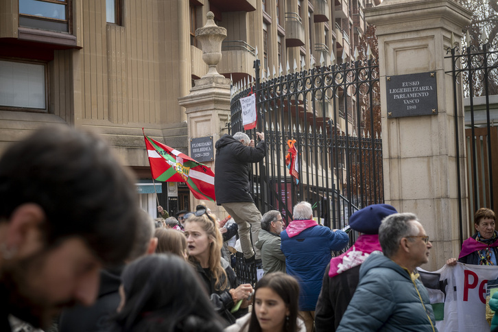 Bizitzak Erdigunean dinamikaren mobilizazioa, Gasteizen.