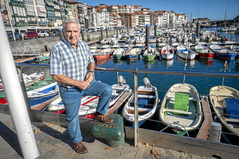 Anton Abaroa, Lekeitioko portuan.