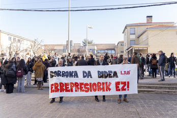 Irakasleek errepresioaren aurka egindako protesta baten artxiboko irudia.