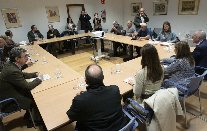 Reunión del patronato del memorial en Gasteiz.
