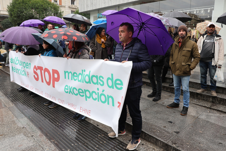 Bilbon sindikatuek egin duten elkarretaratzea.