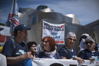 Imagen de una movilización contra le proyecto Guggenheim Urdaibai.