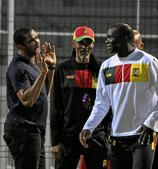 Samuel Eto’o está cuestionado por su gestión en la Federación de Fútbol.