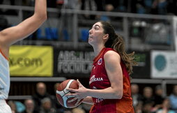 Masa Jankovicen ausardiak erabaki zuen kanporaketa gernikarren alde.