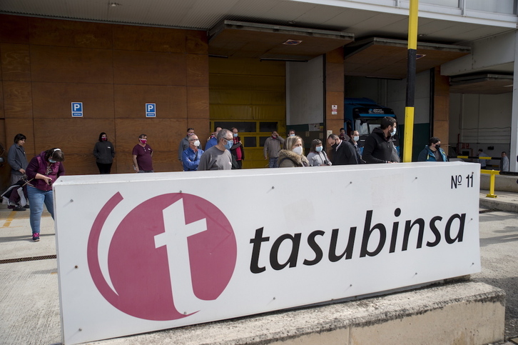 Las familias piden que el transporte a los centros ocupacionales de Tasubinsa sea costeado de manera pública.