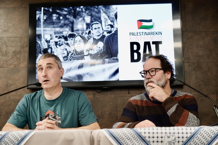Ibon Meñika eta Eneko Gerrikabeitia Gernika-Palestina Herri Ekimeneko kideak.