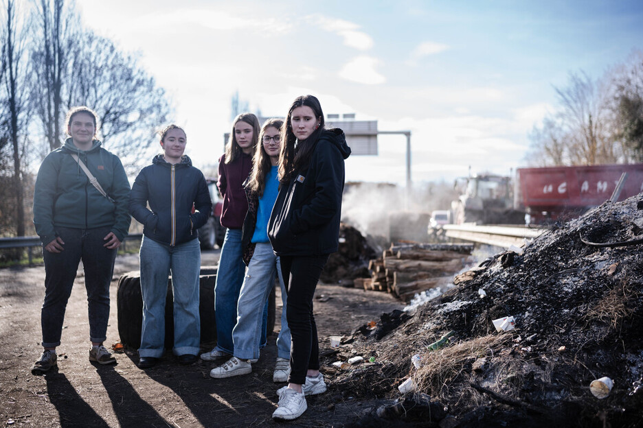 Hiltze orokorraren neurria bertan behera uzteko eskatzen dute laborariek.
