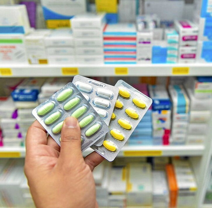 Osasunarekiko kezka neurrigabeak modu ez osasungarrian bizitzera garamatza. Osasunarekiko kezka neurrigabeak modu ez osasungarrian bizitzera garamatza.