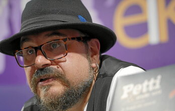 Petti, urrian Donostian egin zen diskoaren aurkezpen ekitaldian.