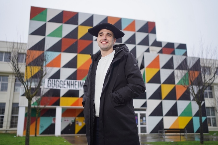 Aitor Etxeberriazarragak jantzi zuen larunbatean Bizkaiko txapela.