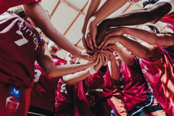 Partida solidarioa jokatuko dute Gernika Bizkaia Klubeko bi taldek.