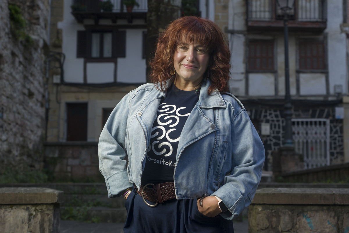 «Hizkuntz politikak badu horretatik: eskubide batzuk eman, baina argi utzi boterea haiena dela»