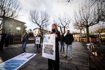 Astelehen honetan aurkeztu du Ernaik Gazte Topagunearen lehenengo kartela.