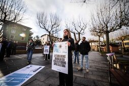 Astelehen honetan aurkeztu du Ernaik Gazte Topagunearen lehenengo kartela.