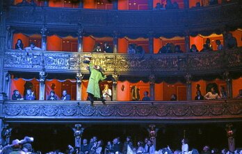 Slava Polunina, caos y libertad para cerrar el año en el Arriaga.