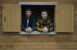 Imanol Zubelzu, Mantalako ordezkaria, eta Javi Rivero sukaldaria.