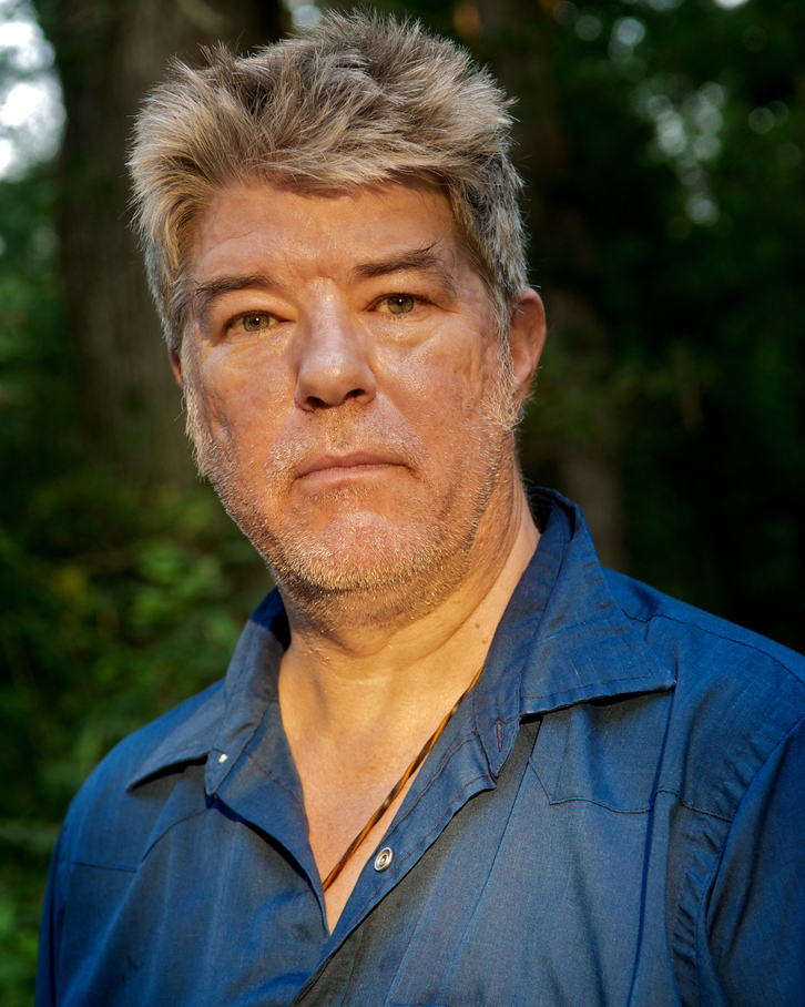 El escritor estadounidense Chrys Offutt.