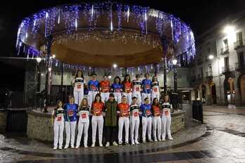 Ados Pilotak Azpeitian aurkeztu du Binakako Txapelketa.