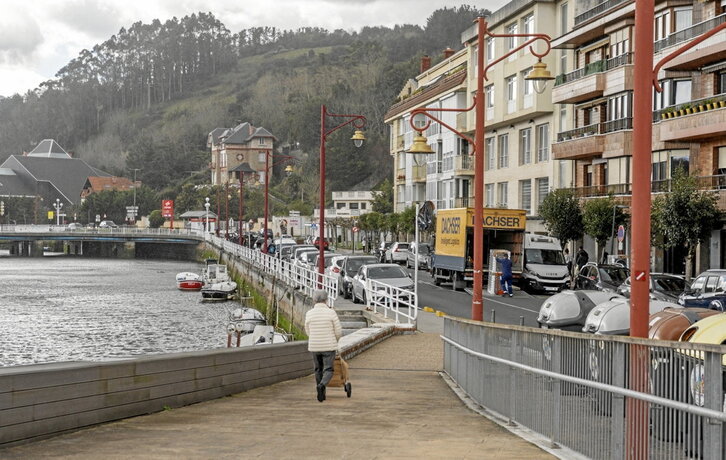 Zumaia, uno de los primeros municipios vascos declarados como zona tensionada.