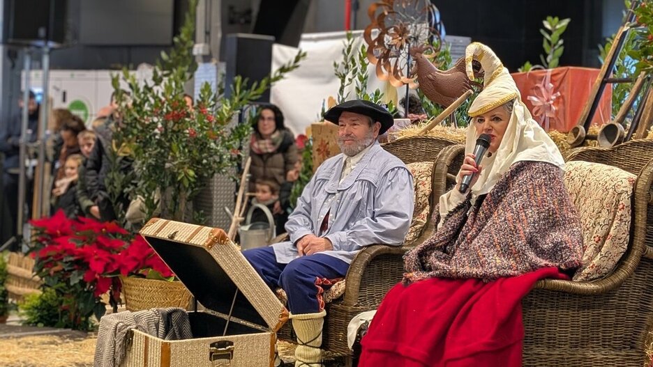 Olentzero eta Mari Domingi Azpeitin.