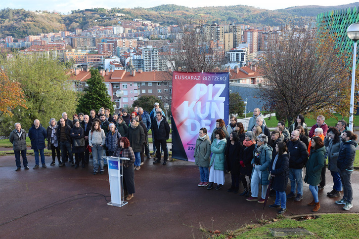 Euskalgintzaren Kontseiluaren agerraldia Bilbon, Euskararen Nazioarteko Egunaren harira.