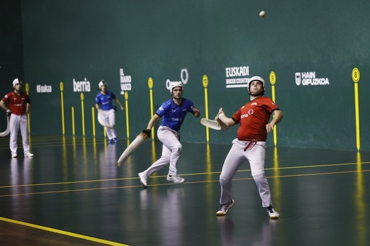 Ezkurra II se dispone a pelotear este sábado en la semifinal de Galarreta.