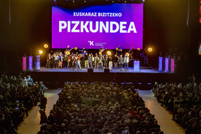 ‘Pizkundea’ ekitaldia Bilbao Arenan