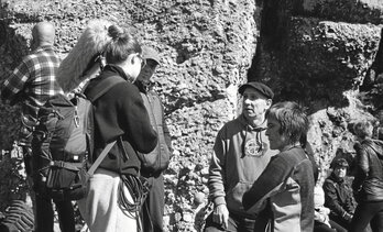 Jose Angel Altzuguren «Kotto»-ri buruzko dokumentala grabatzen, Larhun mendian.