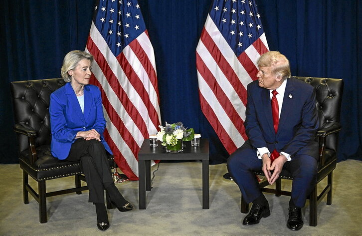 Ursula Von der Leyen, presidenta de la CE, durante una reunión con Donald Trump, presidente de EEUU.