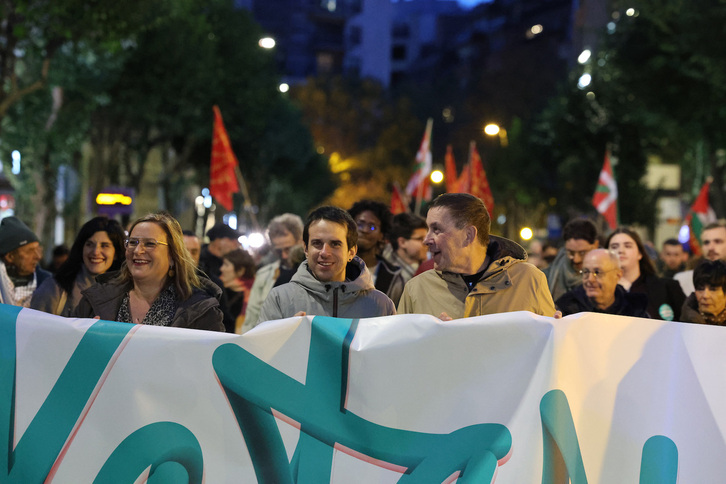Representantes de EH Bildu, en la manifestación del 22 de noviembre en Bilbo.