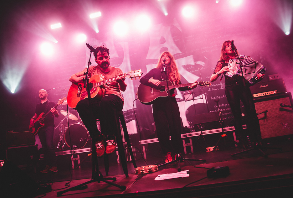 Alaitz eta Maider ere lagun izan dituzte taula gainean. Alaitz eta Maider ere lagun izan dituzte taula gainean.