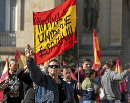 Falangeren ekitaldia, urriaren 12an.