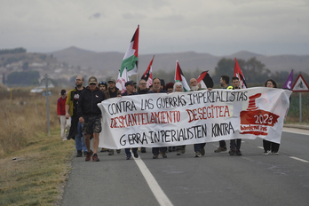 Marcha al aeródromo de Ablitas convocada por Bardenas Libres el pasado octubre.