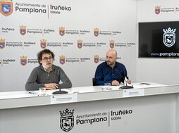 Txema Mauleón y Rubén Unanua explicaron las medidas para atender el sinhogarismo.